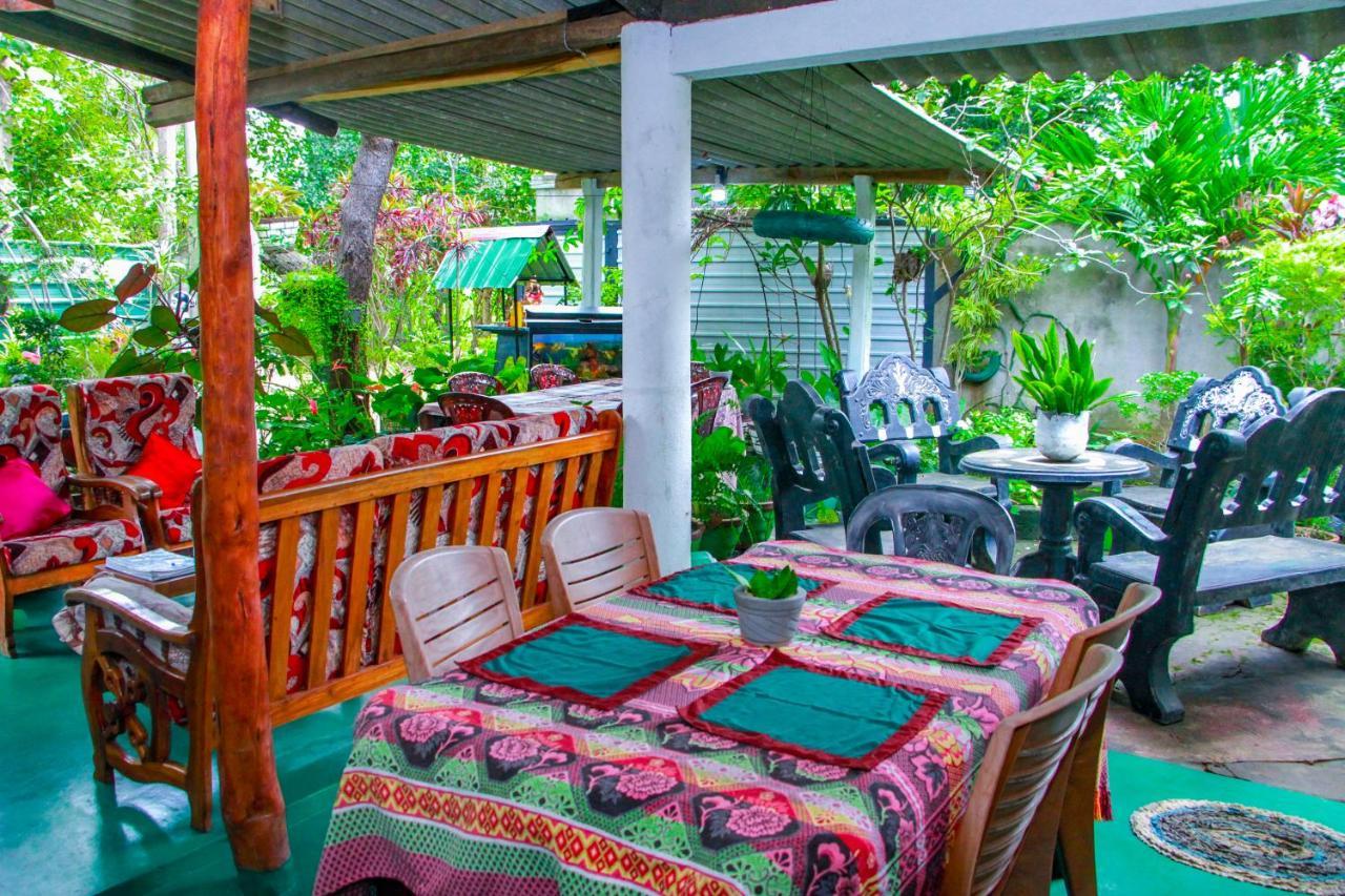 Sigiri Tarushan Home Stay Sigiriya Exterior foto